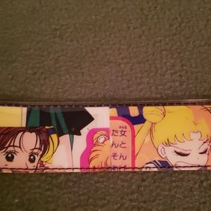 Belt! Unique Sailor Moon design.